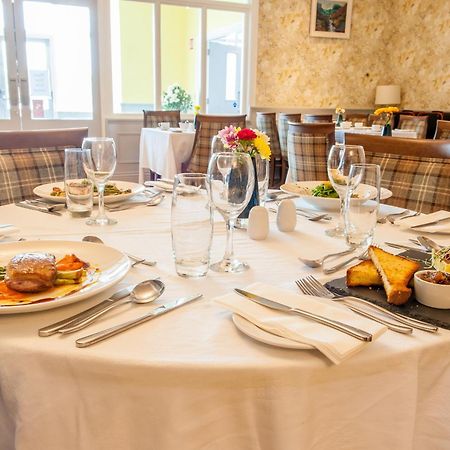 The Beara Coast Hotel คาสเซิลทาวน์เบียร์ ภายนอก รูปภาพ