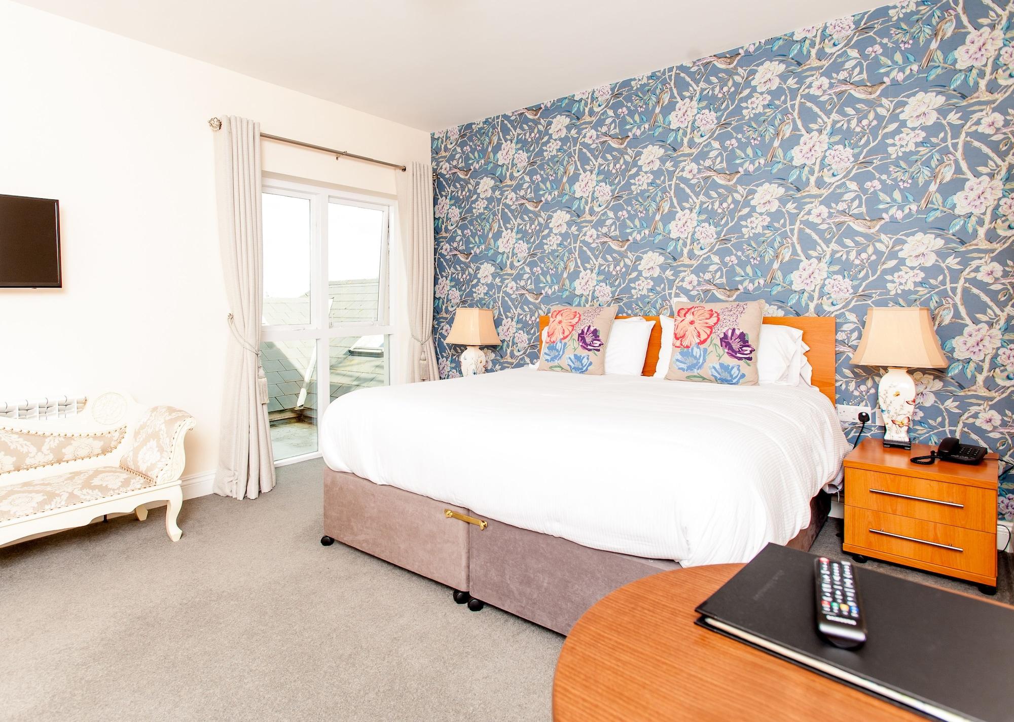 The Beara Coast Hotel คาสเซิลทาวน์เบียร์ ภายนอก รูปภาพ