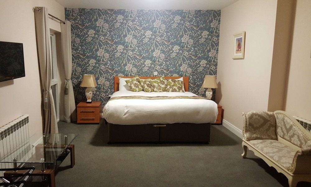 The Beara Coast Hotel คาสเซิลทาวน์เบียร์ ภายนอก รูปภาพ