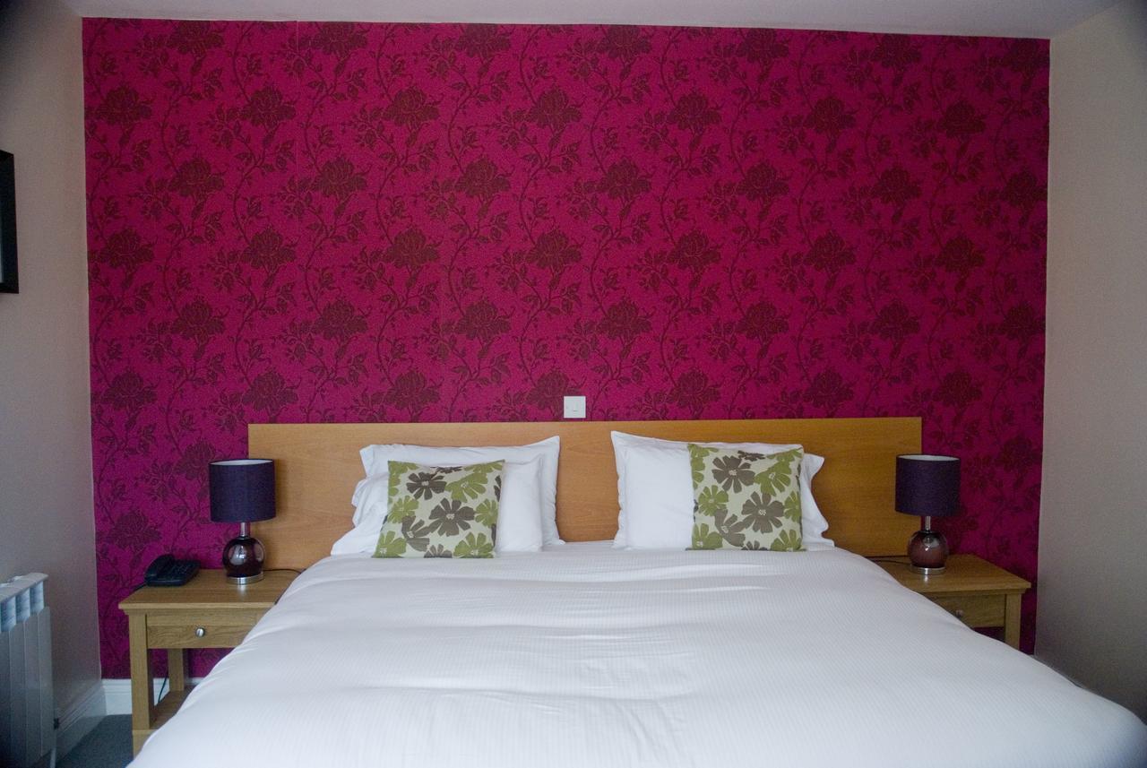The Beara Coast Hotel คาสเซิลทาวน์เบียร์ ภายนอก รูปภาพ
