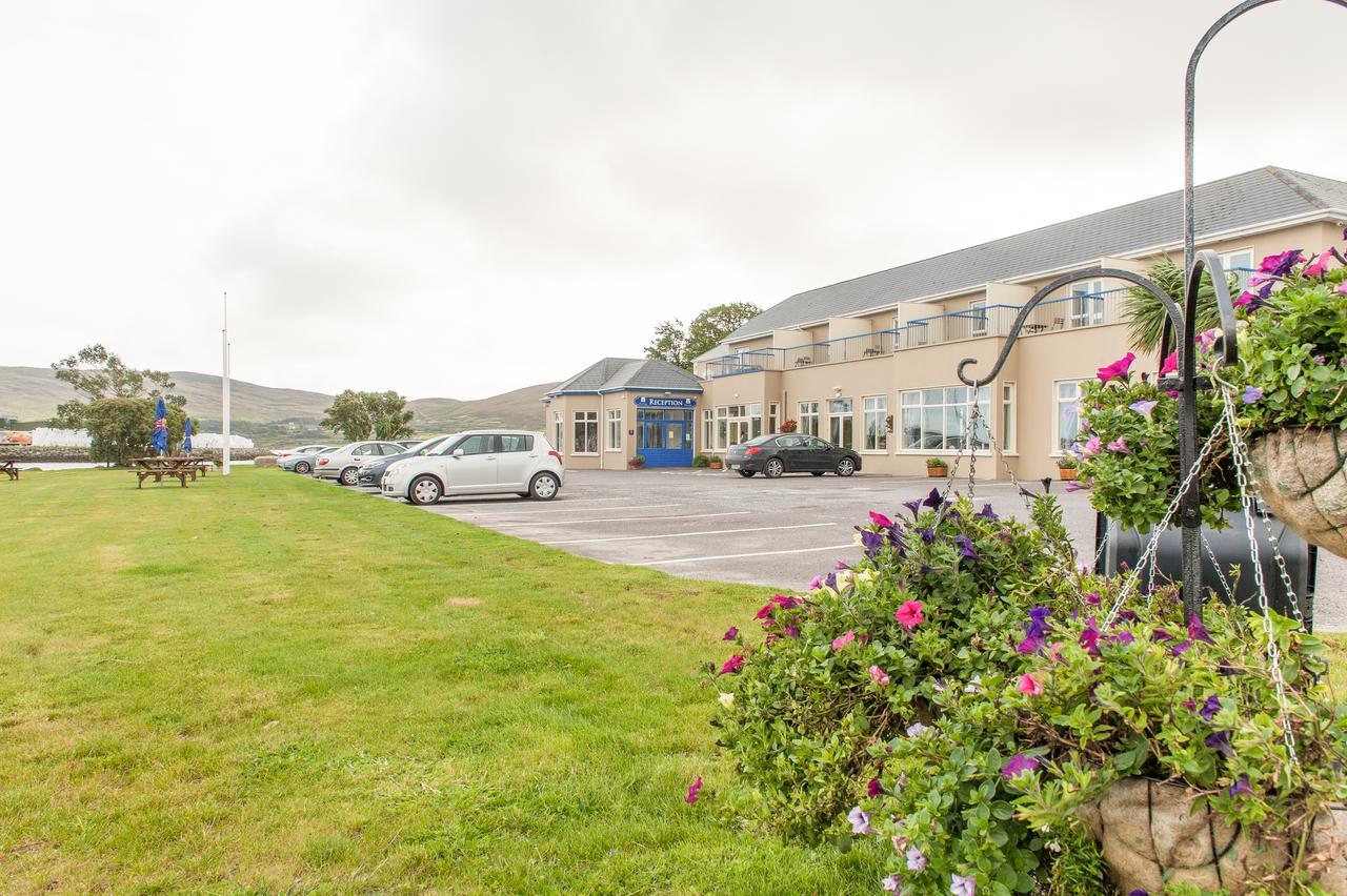 The Beara Coast Hotel คาสเซิลทาวน์เบียร์ ภายนอก รูปภาพ