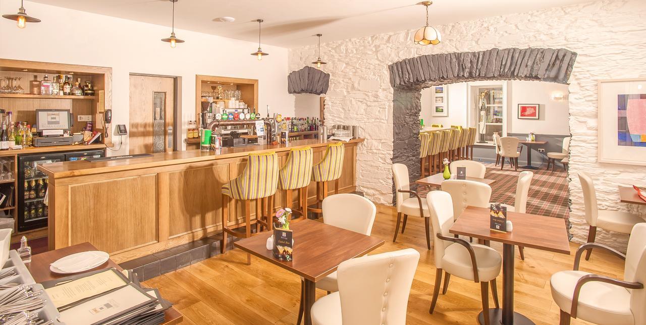 The Beara Coast Hotel คาสเซิลทาวน์เบียร์ ภายนอก รูปภาพ