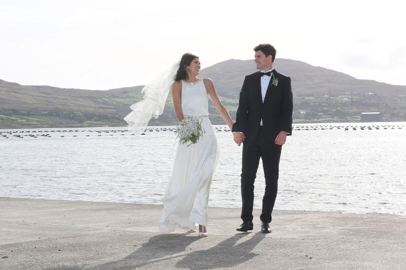 The Beara Coast Hotel คาสเซิลทาวน์เบียร์ ภายนอก รูปภาพ
